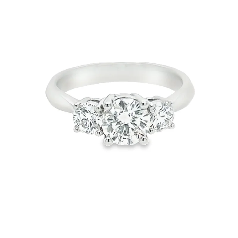 Platinum 3 Stone Diamond Ring - 1.62ctw