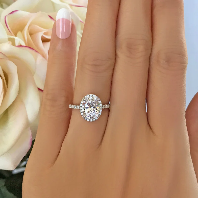 2.25 ctw Oval Halo Ring