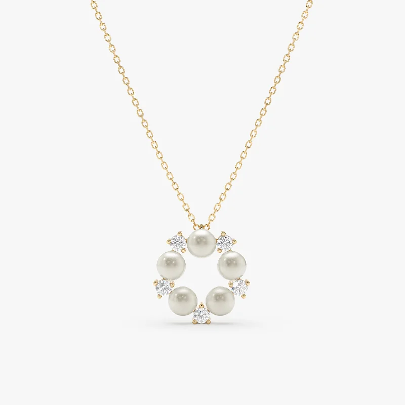 Diamond and Pearl Pendant Necklace, Perla