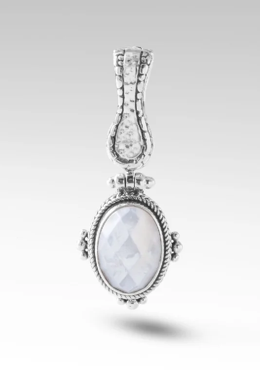 Guiding Light Pendant™ in White Mother of Pearl