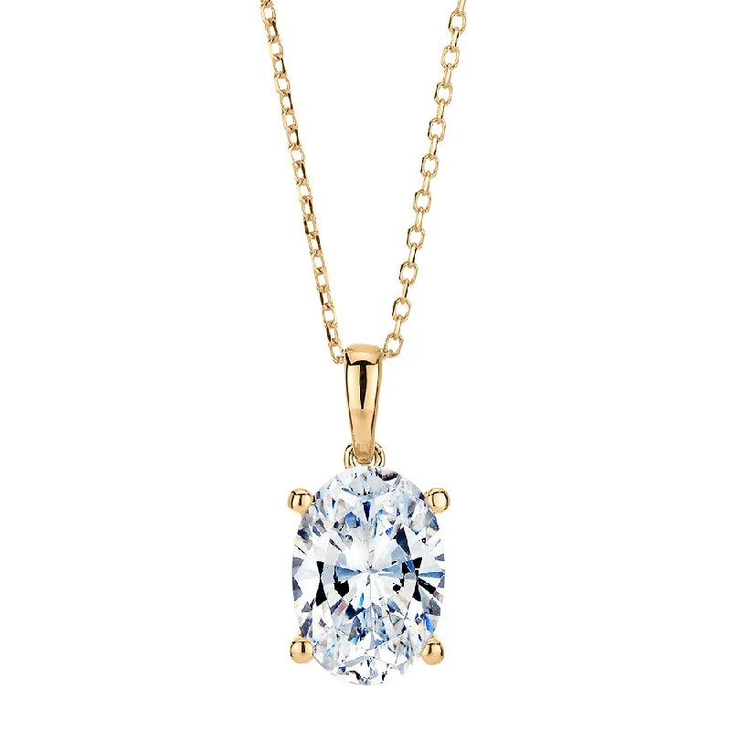 Oval solitaire pendant with 1.86 carats* diamond simulants in 10 carat yellow gold