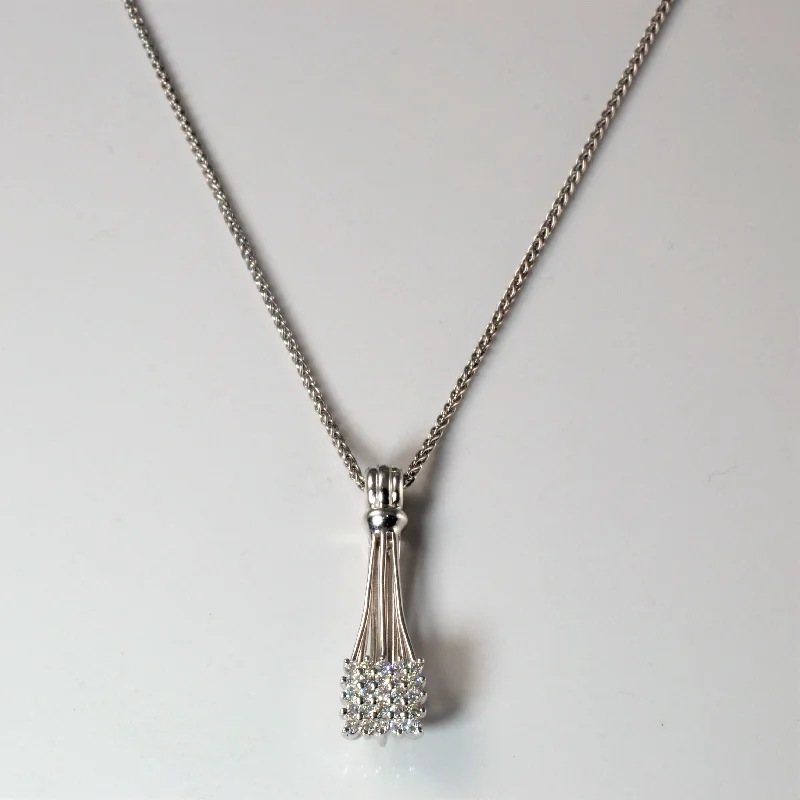 Diamond Cluster Necklace | 0.25ctw | 18" |