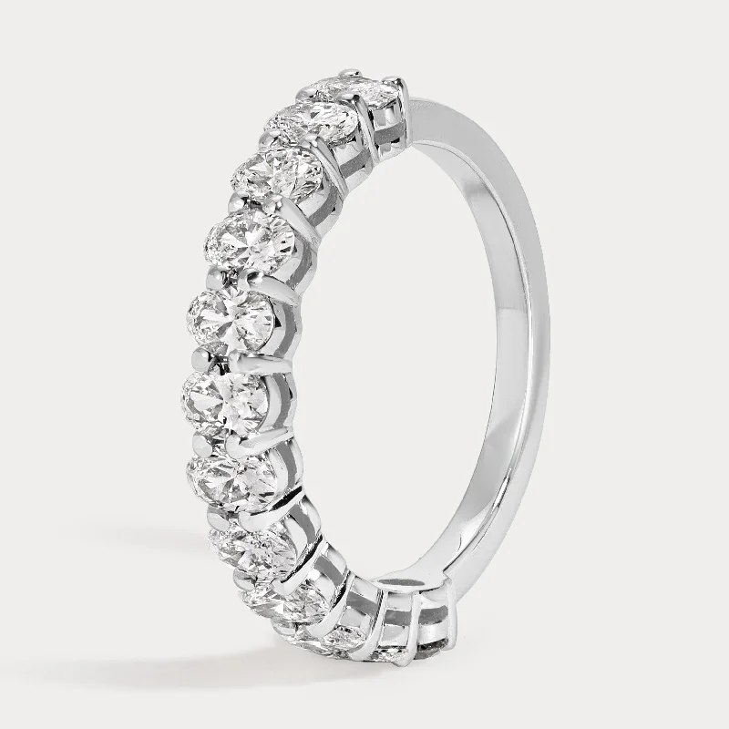 Double Shared Prong Oval Diamond Band