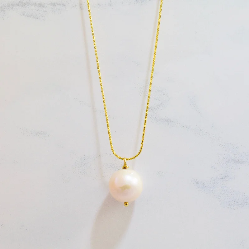 Pearl Drop Pendant | SZ 17.5" |